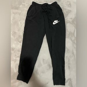 Nike joggers